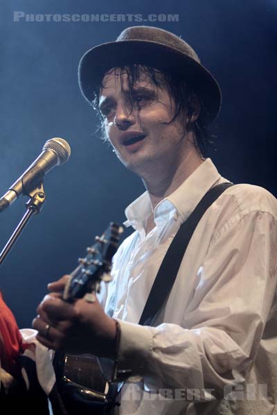 PETER DOHERTY - 2010-01-18 - PARIS - La Fleche d'Or - Peter Doherty